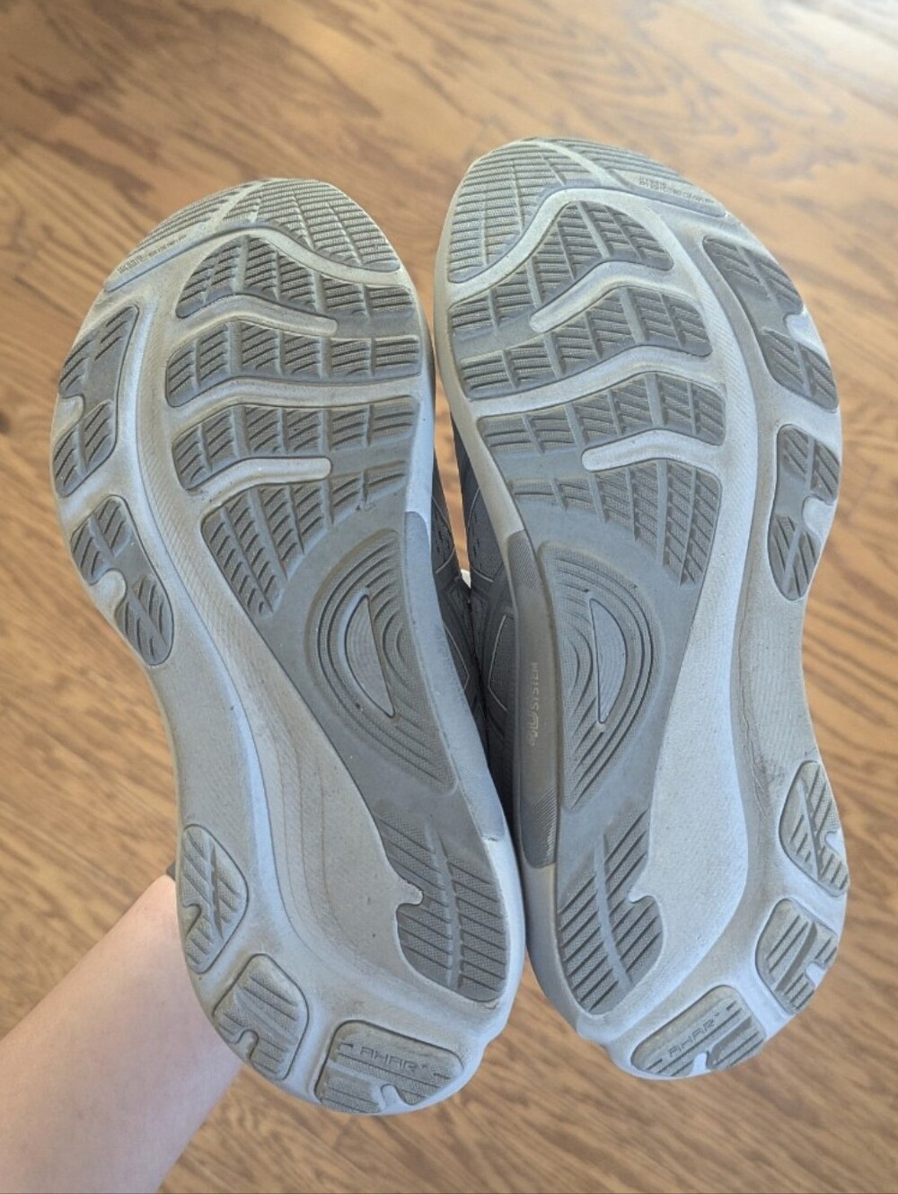 Asics Gel-Kayano 32 Running Shoes - Picture 2 of 2